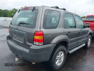 2006 Ford Escape XLS with VIN 1FMYU02Z46KA52355, listed as a IAAI auction lot 42376670 with Not provided miles and . Bid and sale history available at DreamBid. Image 4.