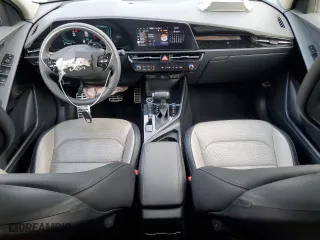 2024 Kia Niro SX Touring with VIN KNDCT3LE6R5128367, listed as a Copart auction lot 44777905 with 27,951 mi miles and Salvage Title. Bid and sale history available at carsss.com. Image 8.