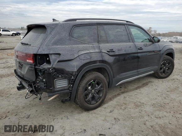 2024 Volkswagen Atlas Peak Edition SEL with VIN 1V2GR2CA9RC582274, listed as a Copart auction lot 79362524 with 1,619 mi miles and Salvage title. Bid and sale history available at DreamBid. Image 3.