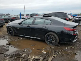 2022 BMW 8 Series 840i with VIN WBAGV4C09NCK23692, listed as a Copart auction lot 72625404 with 10,543 mi miles and Salvage Title. Bid and sale history available at carsss.com. Image 2.
