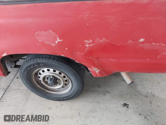 1991 Toyota Pickup with VIN JT4RN81A4M0071920, listed as a IAAI auction lot 42657768 with 257,702 mi miles and . Bid and sale history available at DreamBid. Image 12.