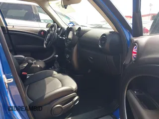 2013 MINI Countryman S ALL4 with VIN WMWZC5C53DWM16126, listed as a IAAI auction lot 42108272 with 118,314 mi miles and . Bid and sale history available at DreamBid. Image 5.