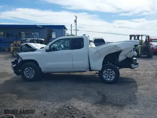 2024 Nissan Frontier S with VIN 1N6ED1CM1RN660317, listed as a IAAI auction lot 41086992 with 4,933 mi miles. Bid and sale history available at carsss.com. Image 15.