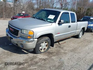2006 GMC Sierra 1500 with VIN 2GTEK19N461211249, listed as a IAAI auction lot 41923762 with 233,730 mi miles and . Bid and sale history available at DreamBid. Image 2.