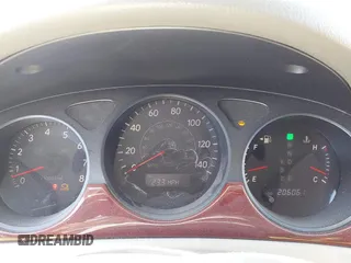 2002 Lexus ES 300 with VIN JTHBF30G920007858, listed as a IAAI auction lot 42111543 with 206,061 mi miles. Bid and sale history available at carsss.com. Image 7.