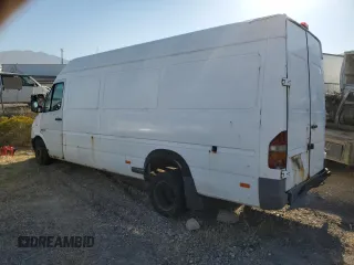 2005 Freightliner Sprinter z VIN WDYPD544755837565, wystawiony jako Copart lot #75308584 z przebiegiem 383 888 mil mil oraz Tytuł czysty. Historia ofert i sprzedaży dostępna na DreamBid. Obrazek 2.