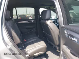 2024 Cadillac XT6 FWD Luxury z VIN 1GYKPAR48RZ747722, wystawiony jako IAAI lot #41923351 z przebiegiem Nie podano mil oraz . Historia ofert i sprzedaży dostępna na DreamBid. Obrazek 8.