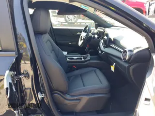 2025 Chevrolet Equinox FWD LT with VIN 3GNAXHEG9SL194190, listed as a IAAI auction lot 42011808 with 12,000 mi miles. Bid and sale history available at carsss.com. Image 5.