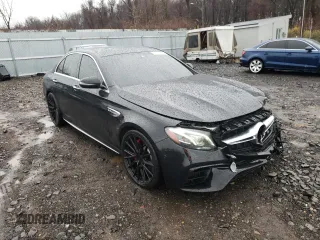 2018 Mercedes-Benz E-Class AMG E 63 S with VIN WDDZF8KBXJA293104, listed as a Copart auction lot 69405942 with 63,803 mi miles. Bid and sale history available at carsss.com. Image 4.