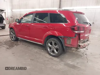 2016 Dodge Journey Crossroad Plus z VIN 3C4PDDGGXGT245673, wystawiony jako IAAI lot #41915165 z przebiegiem 124 861 mil mil oraz . Historia ofert i sprzedaży dostępna na DreamBid. Obrazek 3.