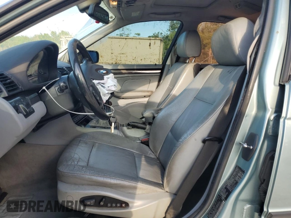 2003 BMW 3 Series 325xi with VIN WBAEU33413PF60048, listed as a Copart auction lot 50879085 with 246,017 mi miles and Salvage Title. Bid and sale history available at carsss.com. Image 7.
