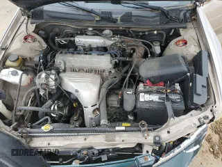 2001 Toyota Camry CE z VIN 4T1BG22K41U104477, wystawiony jako Copart lot #58437155 z przebiegiem 84 355 mil mil oraz Czysty tytuł • Clean title. Historia ofert i sprzedaży dostępna na DreamBid. Obrazek 11.
