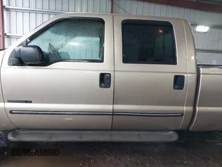 2000 Ford F-350 XL with VIN 1FTSW31F4YEB27196, listed as a IAAI auction lot 41975971 with 262,435 mi miles and . Bid and sale history available at DreamBid. Image 14.