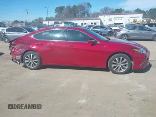 2021 Lexus ES with VIN 58ADZ1B16MU085500, listed as a IAAI auction lot 41674503 with 67,380 mi miles. Bid and sale history available at carsss.com. Image 13.