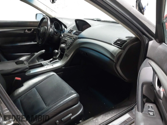 2009 Acura TL Tech with VIN 19UUA86559A006482, listed as a IAAI auction lot 41531597 with 203,255 mi miles. Bid and sale history available at carsss.com. Image 5.