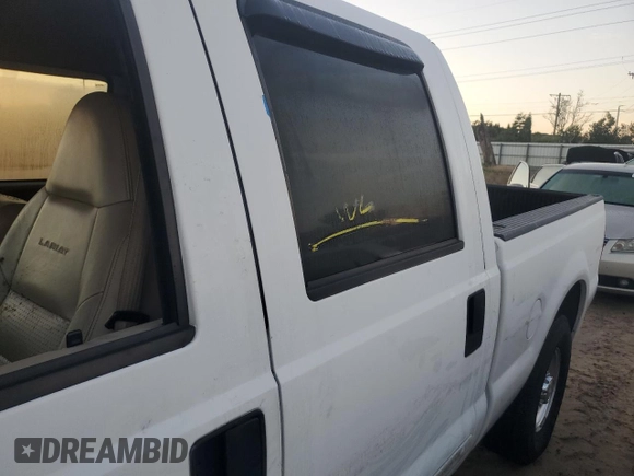 2001 Ford Super Duty F-250 XL with VIN 1FTNW20F61EB42376, listed as a Copart auction lot 74001054 with 215,944 mi miles and Salvage Title. Bid and sale history available at carsss.com. Image 13.