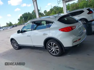 2016 Infiniti QX50 z VIN JN1BJ0RP1GM232229, wystawiony jako IAAI lot #42258329 z przebiegiem 78 011 mil mil oraz . Historia ofert i sprzedaży dostępna na DreamBid. Obrazek 14.