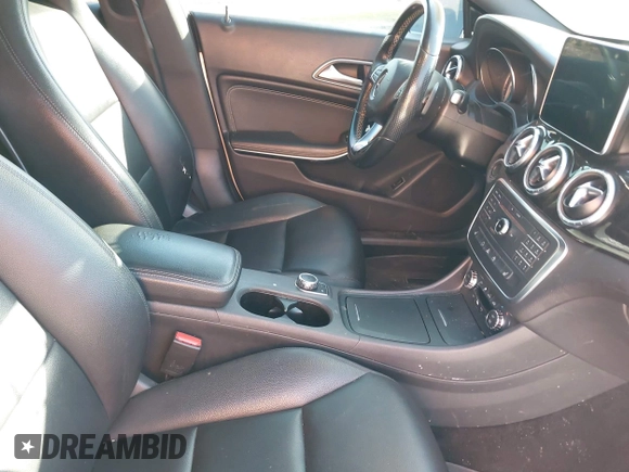 2015 Mercedes-Benz CLA 250 with VIN WDDSJ4GB1FN198786, listed as a IAAI auction lot 42060281 with 163,979 mi miles and . Bid and sale history available at DreamBid. Image 5.