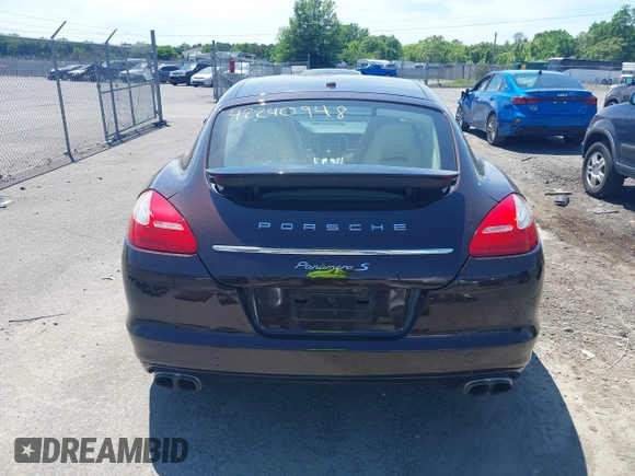 2012 Porsche Panamera S z VIN WP0AB2A75CL060106, wystawiony jako IAAI lot #42240948 z przebiegiem 52 294 mil mil oraz . Historia ofert i sprzedaży dostępna na DreamBid. Obrazek 17.