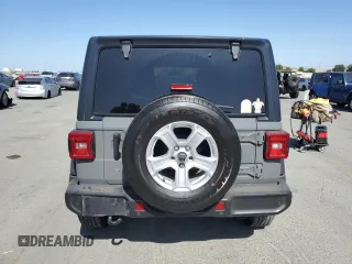 2018 Jeep Wrangler Unlimited Sport with VIN 1C4HJXDG9JW239352, listed as a Copart auction lot 60150475 with 53,697 mi miles and Salvage title. Bid and sale history available at DreamBid. Image 6.
