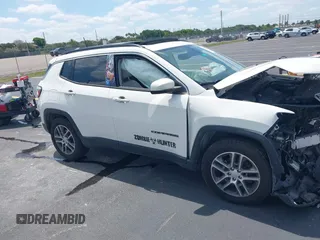 2019 Jeep Compass Latitude with VIN 3C4NJCBB3KT832196, listed as a IAAI auction lot 42210113 with 70,241 mi miles and . Bid and sale history available at DreamBid. Image 14.