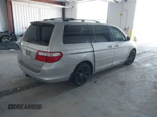 2006 Honda Odyssey EX-L z VIN 5FNRL387X6B413006, wystawiony jako IAAI lot #41687289 z przebiegiem 192 701 mil mil oraz . Historia ofert i sprzedaży dostępna na DreamBid. Obrazek 4.