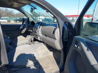 2015 Nissan Frontier Pro-4X with VIN 1N6AD0EV6FN708016, listed as a IAAI auction lot 41660814 with 86,676 mi miles and . Bid and sale history available at DreamBid. Image 5.