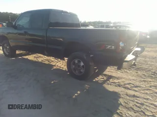 2003 Chevrolet Silverado 1500 LT with VIN 2GCEK19T631184548, listed as a IAAI auction lot 41942827 with 286,843 mi miles. Bid and sale history available at carsss.com. Image 3.