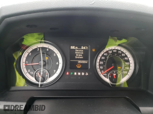 2019 Ram 1500 SLT z VIN 1C6RR7GG3KS717726, wystawiony jako Copart lot #57095235 z przebiegiem 35 432 mil mil oraz Czysty tytuł • Clean title. Historia ofert i sprzedaży dostępna na DreamBid. Obrazek 9.