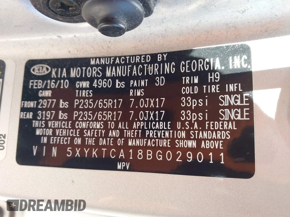 2011 Kia Sorento LX with VIN 5XYKTCA18BG029011, listed as a IAAI auction lot 42101307 with 158,762 mi miles. Bid and sale history available at carsss.com. Image 9.