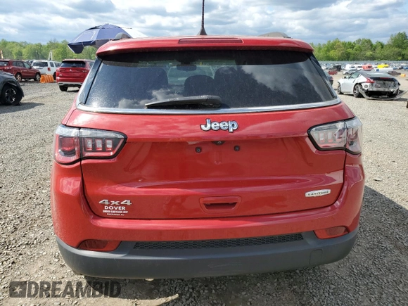 2020 Jeep Compass Latitude z VIN 3C4NJDBB1LT129848, wystawiony jako Copart lot #56048045 z przebiegiem 42 449 mil mil oraz Szkoda całkowita • Salvage title. Historia ofert i sprzedaży dostępna na DreamBid. Obrazek 6.