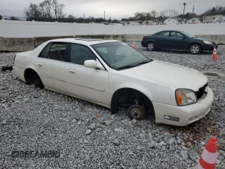 2000 Cadillac DeVille DTS z VIN 1G6KF5797YU263599, wystawiony jako Copart lot #81576484 z przebiegiem 118 414 mil mil oraz Szkoda całkowita • Salvage title. Historia ofert i sprzedaży dostępna na DreamBid. Obrazek 4.