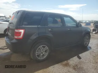 2008 Ford Escape XLT z VIN 1FMCU031X8KB27551, wystawiony jako Copart lot #62504245 z przebiegiem 206 839 mil mil oraz Szkoda całkowita • Salvage title. Historia ofert i sprzedaży dostępna na DreamBid. Obrazek 3.