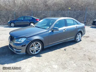 2013 Mercedes-Benz C-Class C 300 Sport with VIN WDDGF8AB8DR246197, listed as a IAAI auction lot 41843033 with 161,688 mi miles. Bid and sale history available at carsss.com. Image 18.
