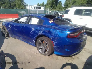 2019 Dodge Charger SRT Hellcat z VIN 2C3CDXL91KH518576, wystawiony jako IAAI lot #37712718 z przebiegiem 29 284 mil mil oraz . Historia ofert i sprzedaży dostępna na DreamBid. Obrazek 3.