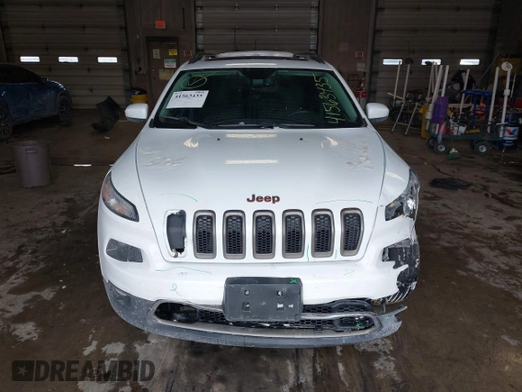 2017 Jeep Cherokee Latitude z VIN 1C4PJMCB5HW509073, wystawiony jako IAAI lot #41563435 z przebiegiem 108 737 mil mil oraz . Historia ofert i sprzedaży dostępna na DreamBid. Obrazek 12.