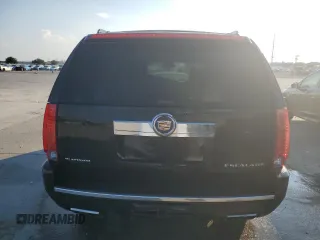 2013 Cadillac Escalade Platinum Edition with VIN 1GYS4DEF3DR125023, listed as a Copart auction lot 71715734 with 152,885 mi miles and Salvage Title. Bid and sale history available at carsss.com. Image 6.