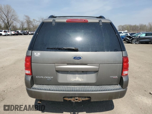2005 Ford Explorer XLT с VIN 1FMZU73K75ZA61202, выставлен на аукционе Copart как лот 53442685 с пробегом 159 466 миль миль и Списание • Salvage title. История ставок и продаж доступна на DreamBid. Изображение 6.