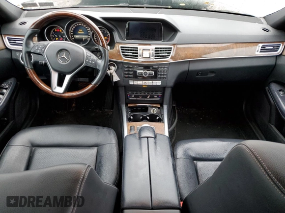 2014 Mercedes-Benz E 350 Luxury with VIN WDDHF8JB1EB014135, listed as a Copart auction lot 56395215 with Not provided miles and Salvage title. Bid and sale history available at DreamBid. Image 8.
