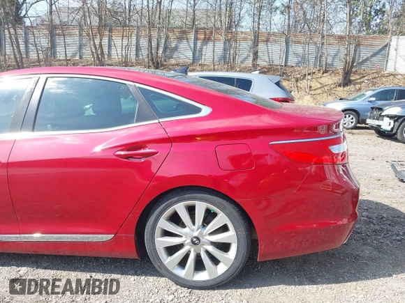 2016 Hyundai Azera Limited with VIN KMHFH4JG5GA524170, listed as a IAAI auction lot 42065814 with 73,607 mi miles and . Bid and sale history available at carsss.com. Image 19.