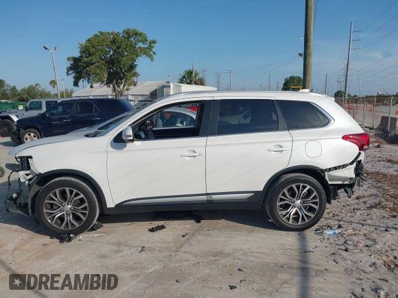 2017 Mitsubishi Outlander SE with VIN JA4AD3A36HZ032374, listed as a IAAI auction lot 42108810 with 89,034 mi miles and . Bid and sale history available at DreamBid. Image 14.