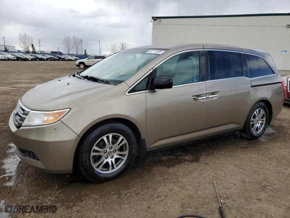 2012 Honda Odyssey EX with VIN 5FNRL5H44CB505533, listed as a Copart auction lot 53711685 with 305,536 mi miles and Clean Title. Bid and sale history available at carsss.com. Image 1.
