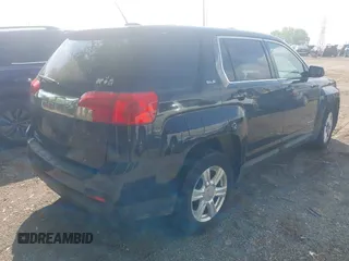 2015 GMC Terrain SLE z VIN 2GKALMEKXF6297716, wystawiony jako IAAI lot #42201988 z przebiegiem 131 274 mil mil oraz . Historia ofert i sprzedaży dostępna na DreamBid. Obrazek 4.
