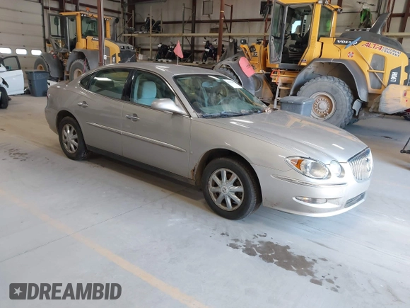 2008 Buick LaCrosse CX with VIN 2G4WC582781132110, listed as a IAAI auction lot 42102182 with 85,513 mi miles. Bid and sale history available at carsss.com. Image 1.