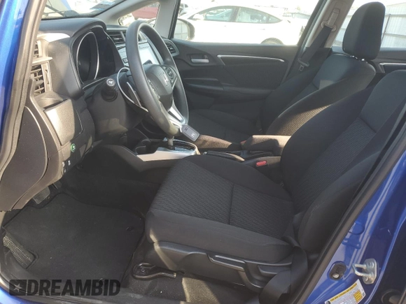 2019 Honda Fit EX with VIN 3HGGK5H81KM743381, listed as a Copart auction lot 52186255 with 28,657 mi miles and Salvage Title. Bid and sale history available at DreamBid. Image 7.