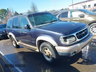 2000 Ford Explorer Eddie Bauer z VIN 1FMDU74E6YZB25124, wystawiony jako IAAI lot #41705960 z przebiegiem 204 513 mil mil oraz . Historia ofert i sprzedaży dostępna na DreamBid. Obrazek 13.