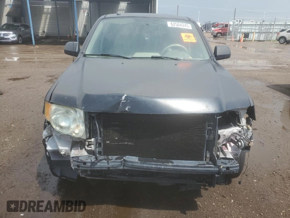 2008 Ford Escape XLT z VIN 1FMCU031X8KB27551, wystawiony jako Copart lot #62504245 z przebiegiem 206 839 mil mil oraz Szkoda całkowita • Salvage title. Historia ofert i sprzedaży dostępna na DreamBid. Obrazek 5.