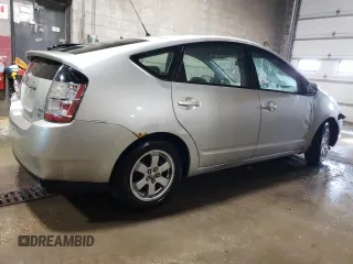 2005 Toyota Prius with VIN JTDKB20U353010657, listed as a Copart auction lot 45408455 with 132,417 mi miles and Clean Title. Bid and sale history available at carsss.com. Image 3.
