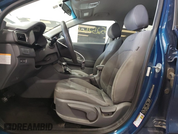 2017 Kia Niro LX with VIN KNDCB3LC9H5059402, listed as a Copart auction lot 55252505 with 144,642 mi miles and Clean Title. Bid and sale history available at carsss.com. Image 7.