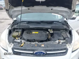 2016 Ford Escape SE with VIN 1FMCU9GX1GUA76589, listed as a IAAI auction lot 42014929 with 125,294 mi miles. Bid and sale history available at carsss.com. Image 10.